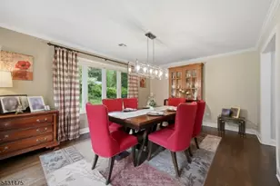 13 Laurel Pl, Chester, NJ 07930 - Photo 3