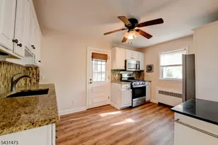 72 Colonial Dr, Clark Township, NJ 07066 - Photo 9