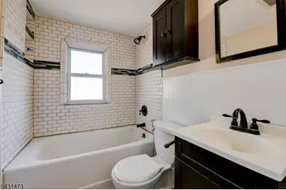 72 Colonial Dr, Clark Township, NJ 07066 - Photo 33