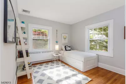 218 Inwood Ave, Montclair, NJ 07043 - Photo 23