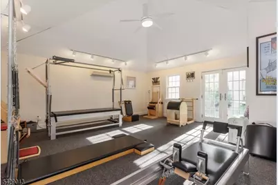 218 Inwood Ave, Montclair, NJ 07043 - Photo 39