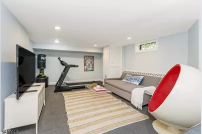 218 Inwood Ave, Montclair, NJ 07043 - Photo 31