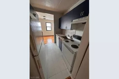 77 Prospect Ave #H, Hackensack, NJ 07601 - Photo 9
