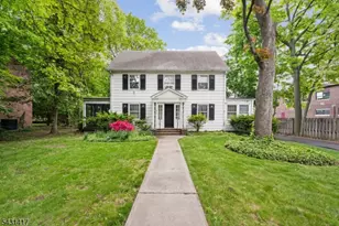 819 Roanoke Ave, Elizabeth, NJ 07208 - Photo 1