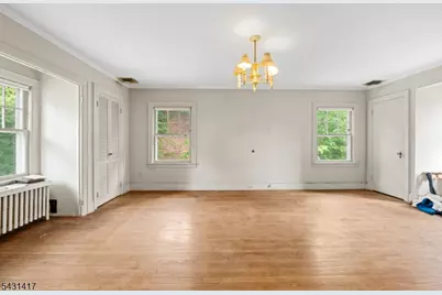 819 Roanoke Ave, Elizabeth, NJ 07208 - Photo 23