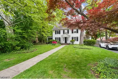 819 Roanoke Ave, Elizabeth, NJ 07208 - Photo 3