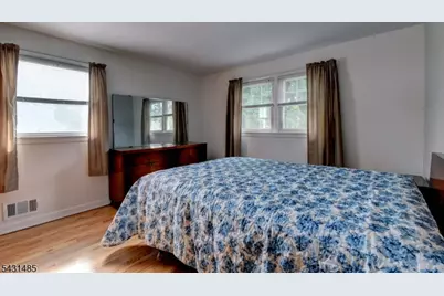 8 Duncan Ave, Pequannock Township, NJ 07440 - Photo 11