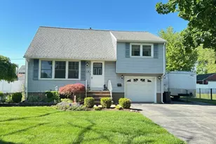 8 Duncan Ave, Pequannock Township, NJ 07440 - Photo 1