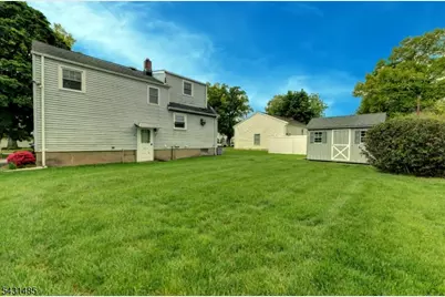 8 Duncan Ave, Pequannock Township, NJ 07440 - Photo 25
