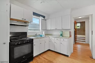 8 Cornell Way, Hopatcong, NJ 07843 - Photo 3