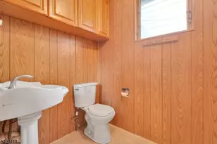 8 Cornell Way, Hopatcong, NJ 07843 - Photo 9