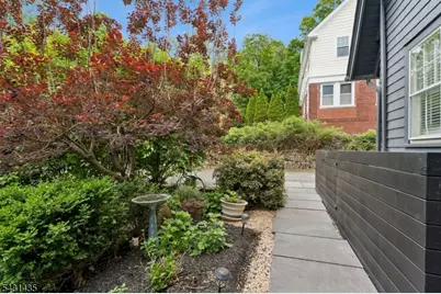 284 Winthrop Ter, South Orange, NJ 07079 - Photo 35