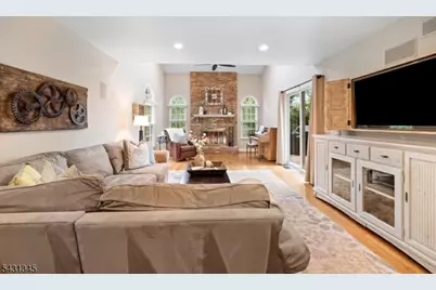 79 Wilshire Dr, Montgomery Township, NJ 08502 - Photo 3