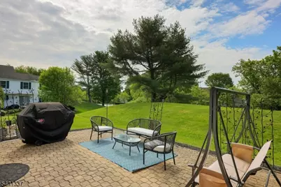 10 Plymouth Ct, Bernards Township, NJ 07920 - Photo 21