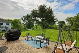 10 Plymouth Ct, Bernards Township, NJ 07920 - Photo 21