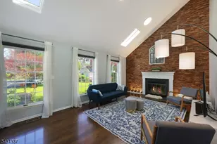 10 Plymouth Ct, Bernards Township, NJ 07920 - Photo 3