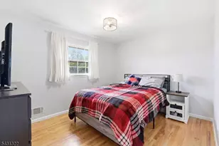 185 Thatchers Hill Rd, Raritan Township, NJ 08822 - Photo 33