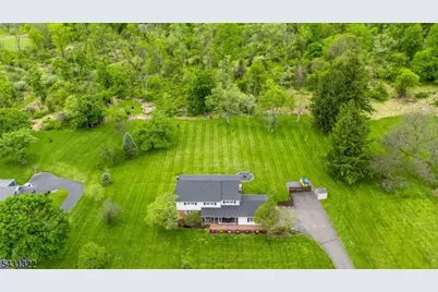 185 Thatchers Hill Rd, Raritan Township, NJ 08822 - Photo 7