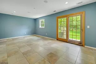 42 Brookstone Cir, Parsippany, NJ 07950 - Photo 13