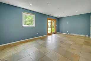 42 Brookstone Cir, Parsippany, NJ 07950 - Photo 15