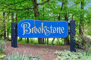 42 Brookstone Cir, Parsippany, NJ 07950 - Photo 1