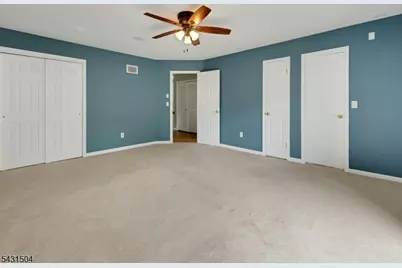 42 Brookstone Cir #42, Parsippany, NJ 07950 - Photo 23