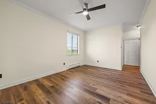 19A Foxwood Dr, Morris Plains, NJ 07950 - Photo 17