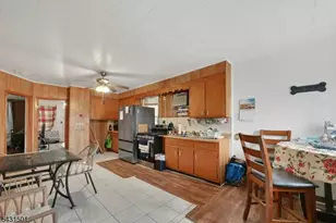 225 Palmer St, Elizabeth, NJ 07202 - Photo 3