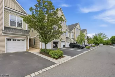 27 Patriots Path, South Bound Brook Boro, NJ 08880 - Photo 3