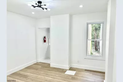 181 Washington St, Trenton, NJ 08611 - Photo 3