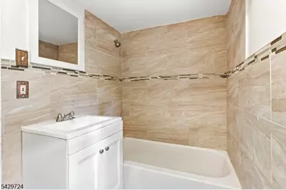 11 Sunset Ave, Newark, NJ 07106 - Photo 11