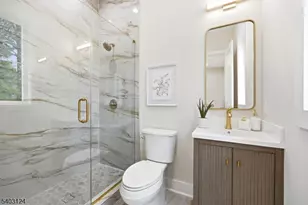 17 Arlington Dr, Livingston, NJ 07039 - Photo 13