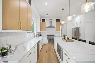 17 Arlington Dr, Livingston, NJ 07039 - Photo 7