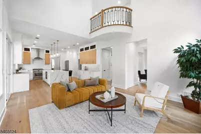 17 Arlington Dr, Livingston, NJ 07039 - Photo 9