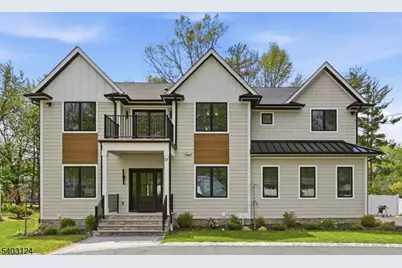 17 Arlington Dr, Livingston, NJ 07039 - Photo 1