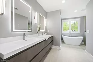 17 Arlington Dr, Livingston, NJ 07039 - Photo 17