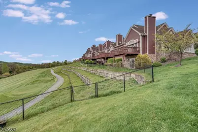 18 Kelburn Ct, Hardyston Township, NJ 07419 - Photo 7