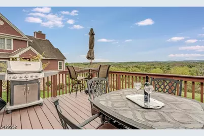 18 Kelburn Ct, Hardyston Township, NJ 07419 - Photo 5