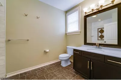10-12 Elmer St, Unit #J, Madison, NJ 07940 - Photo 11