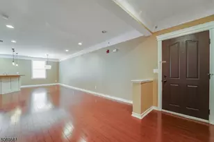 10-12 Elmer St Unit, Madison, NJ 07940 - Photo 3