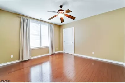 10-12 Elmer St, Unit #J, Madison, NJ 07940 - Photo 9