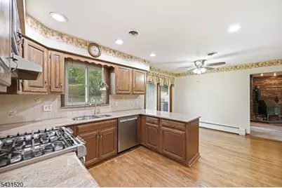 5 Halsey Rd, Montville Township, NJ 07082 - Photo 11
