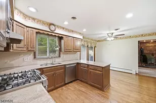 5 Halsey Rd, Montville Township, NJ 07082 - Photo 11