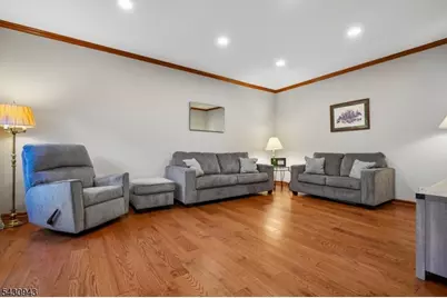 31 Copper Penny Rd, Raritan Township, NJ 08822 - Photo 21