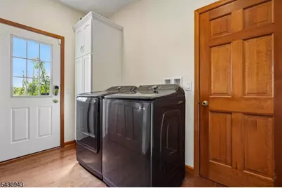 31 Copper Penny Rd, Raritan Township, NJ 08822 - Photo 35