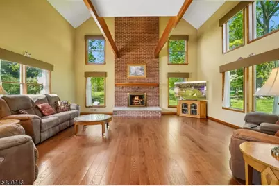 31 Copper Penny Rd, Raritan Township, NJ 08822 - Photo 7