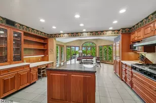 19 Greenbriar Dr, Summit, NJ 07901 - Photo 7