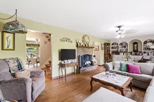 32 W Lakeview Trail, Jefferson Township, NJ 07885 - Photo 11