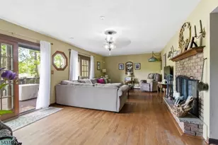 32 W Lakeview Trail, Jefferson Township, NJ 07885 - Photo 13