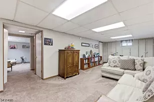 32 W Lakeview Trail, Jefferson Township, NJ 07885 - Photo 23
